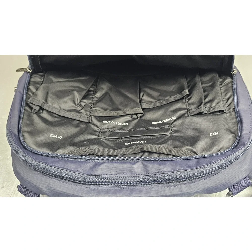 NWOT Genius Pack High Altitude Flight Bagg Travel Organizer Shoulder Strap Blue